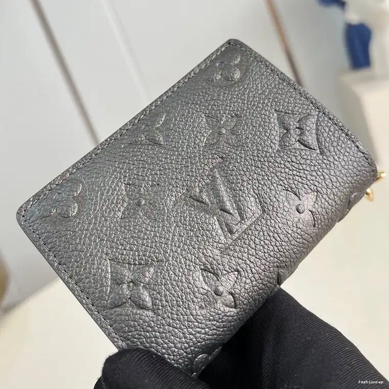 Fashionrepsfam ru 2411YA0222 Bags LV 0523